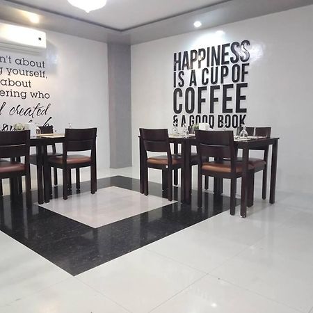 Hotel Rodolfo Tacloban Exteriör bild